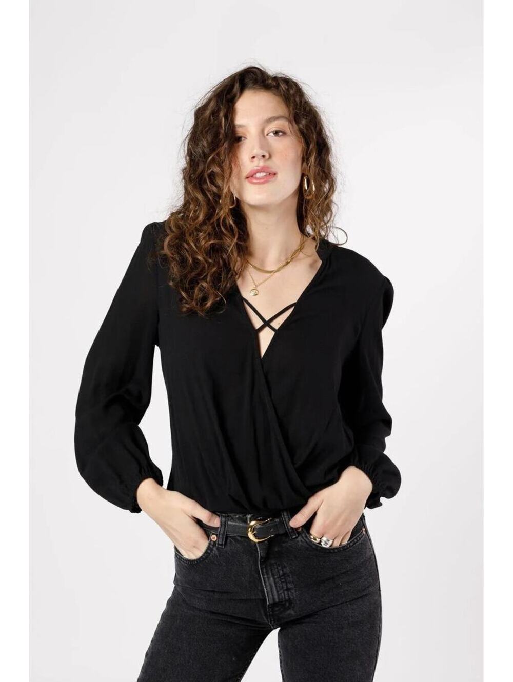 Band of Gypsies NWT Hallie Black Crossover Long Sleeve Blouse Size M